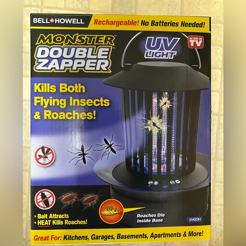 Bell and Howell Bug Zapper like new condition